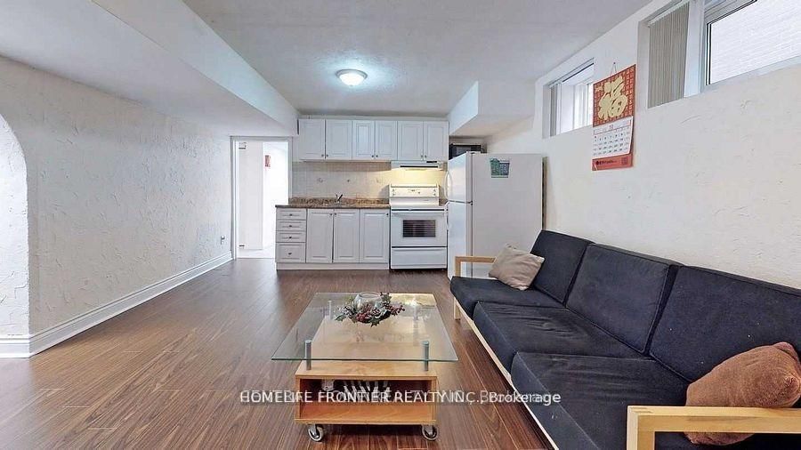 Lower Unit-40 Sumner Heights Drive, Toronto, ON, photo 3