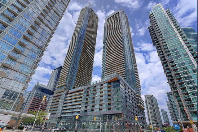 828 - 3 Concord Cityplace Way