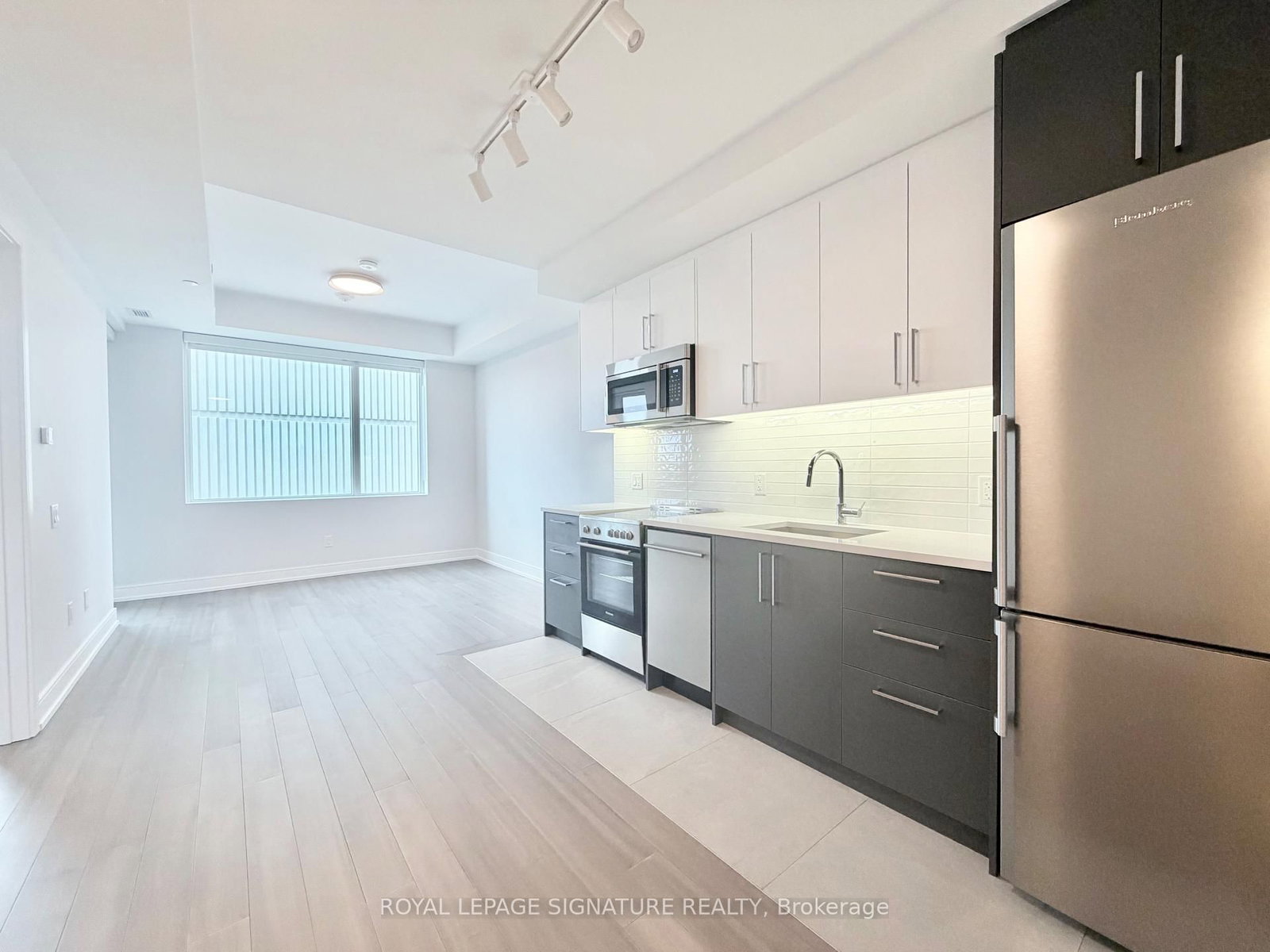 404-664 Spadina Avenue, Toronto, ON, photo 2