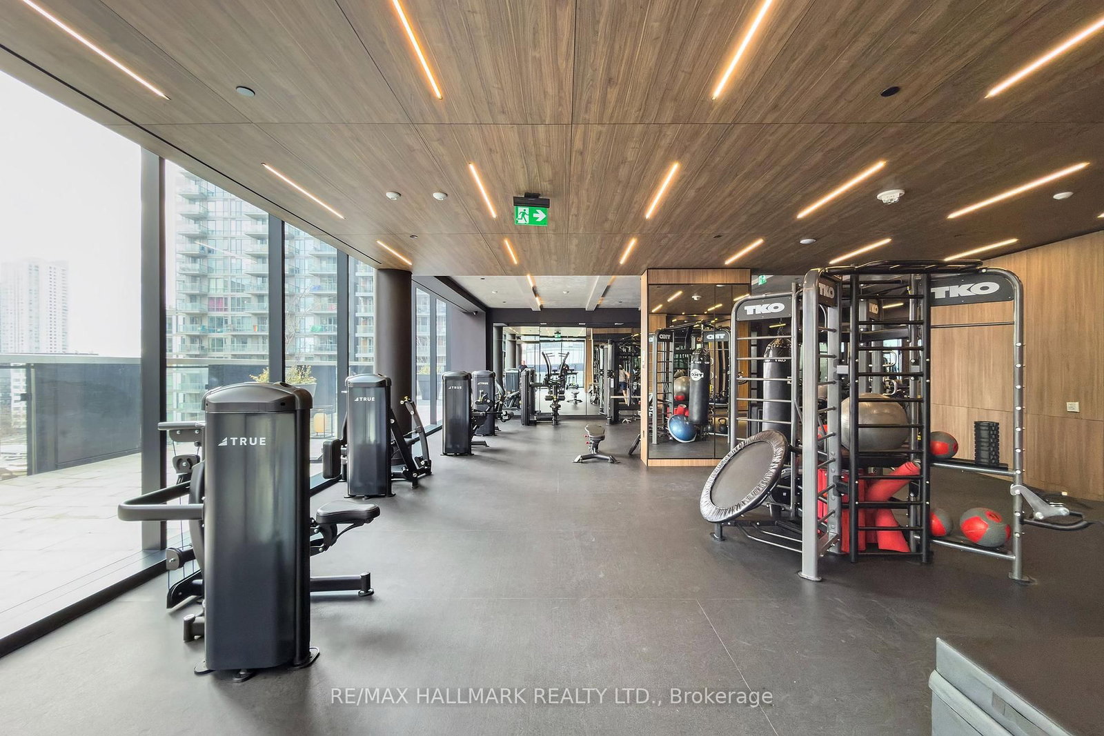 55 E Charles Street • #1310 • Toronto, ON photo 21