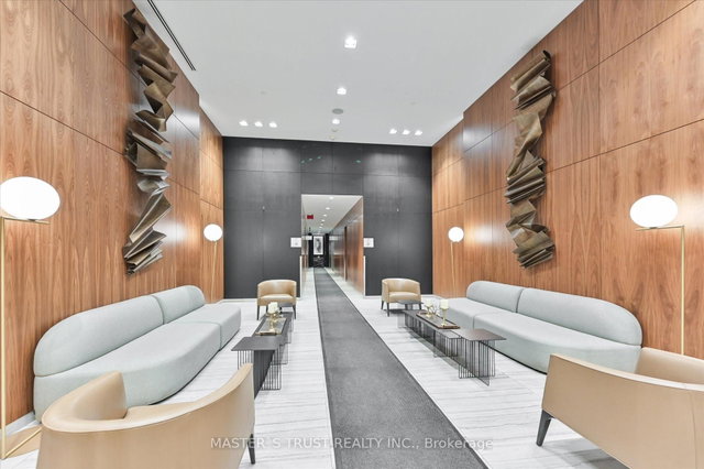 Ph 5801 - 8 Eglinton Avenue E