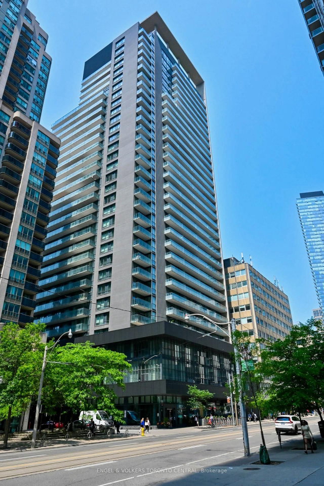 2504 - 770 Bay Street