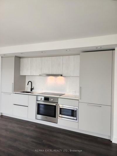 Unit 3802 — 609 Sherbourne Street — photo 6