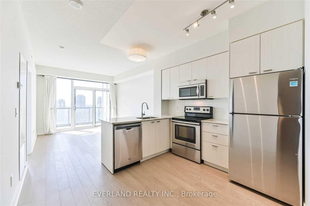 1803 - 88 Sheppard Avenue E