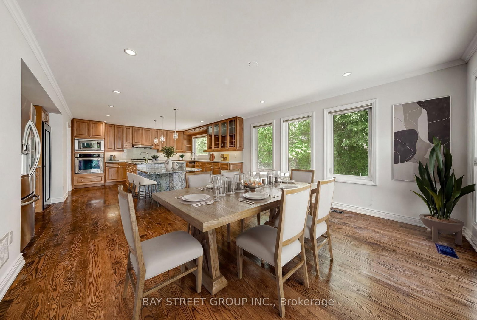 99 Grantbrook Street • Toronto, ON photo 9