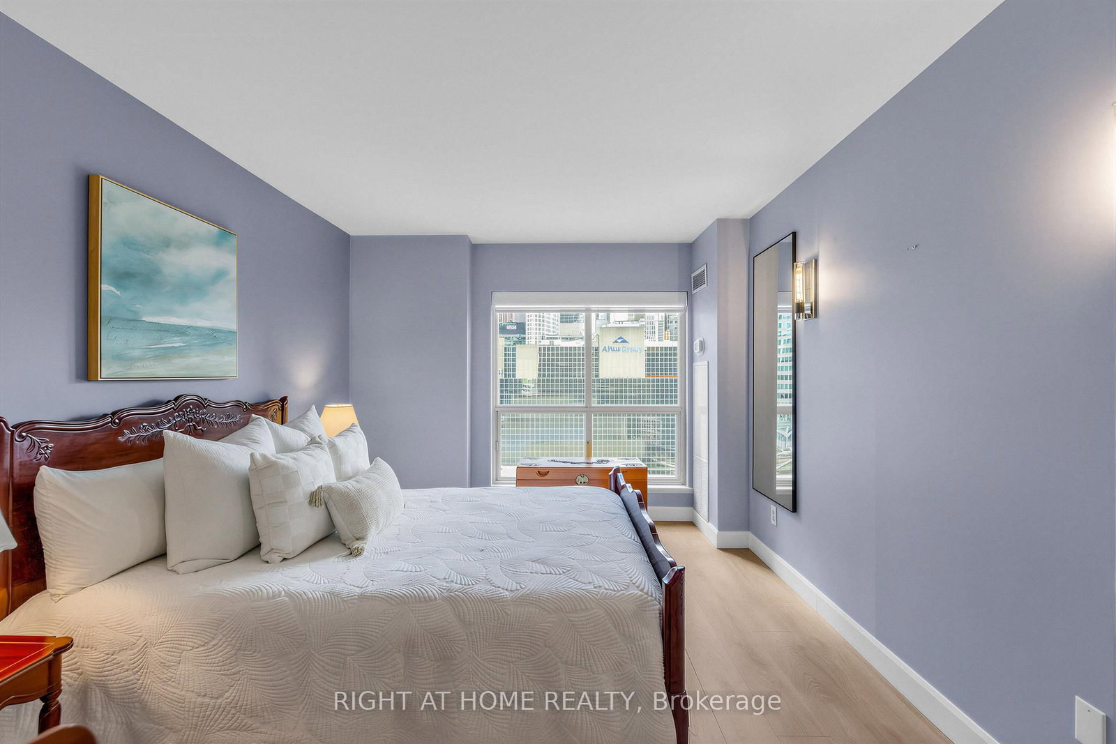 25 The Esplanade • #1505 • Toronto, ON photo 19
