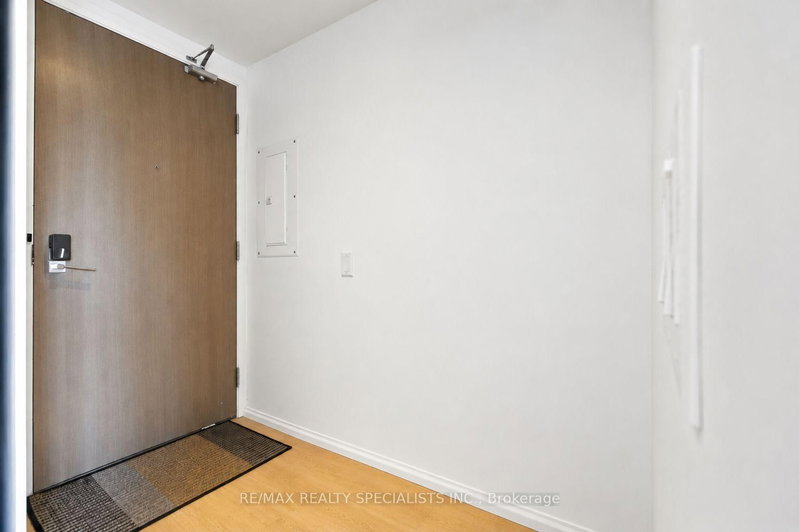 Room2