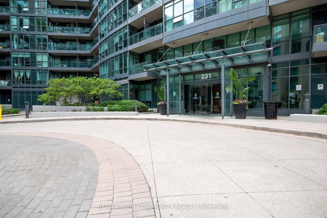 219 - 231 Fort York Boulevard
