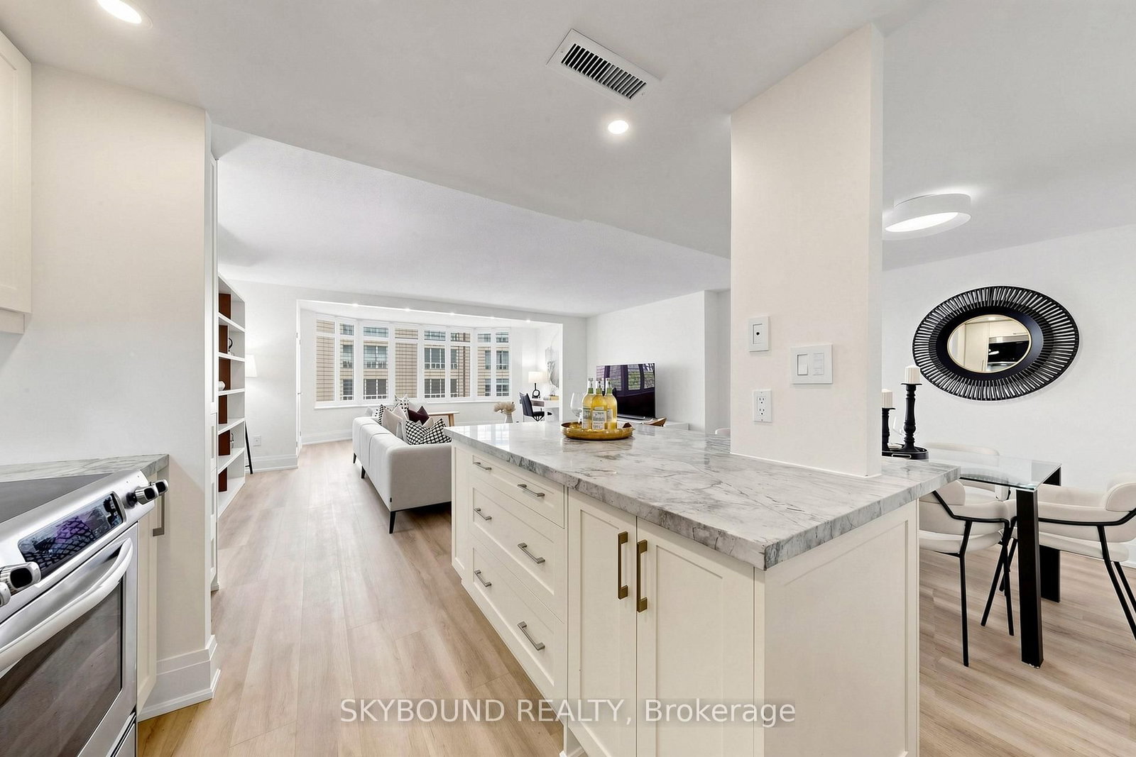 135 S George Street • #401 • Toronto, ON photo 20