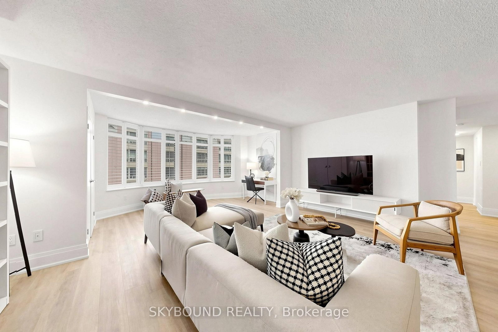 135 S George Street • #401 • Toronto, ON photo 9