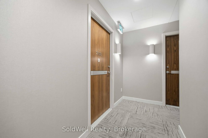 2103 - 25 Mcmahon Drive