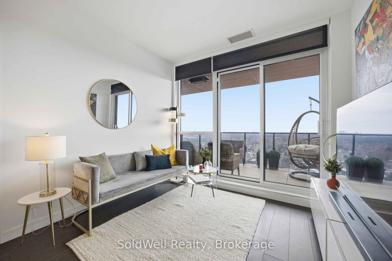 2103 - 25 Mcmahon Drive