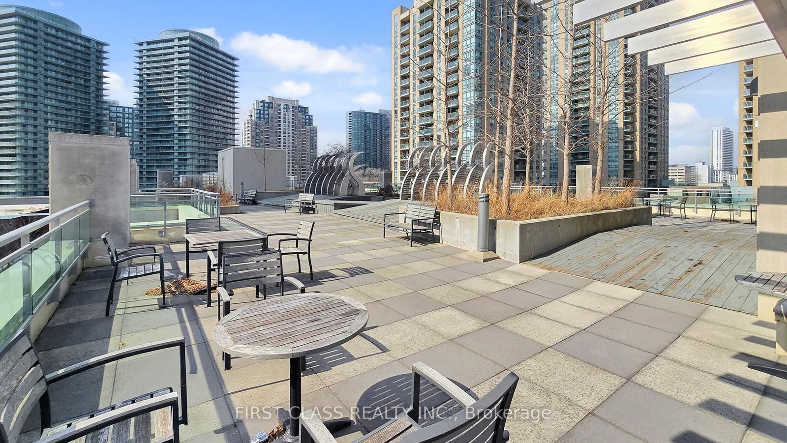18 Holmes Avenue • #612 • Toronto, ON photo 30