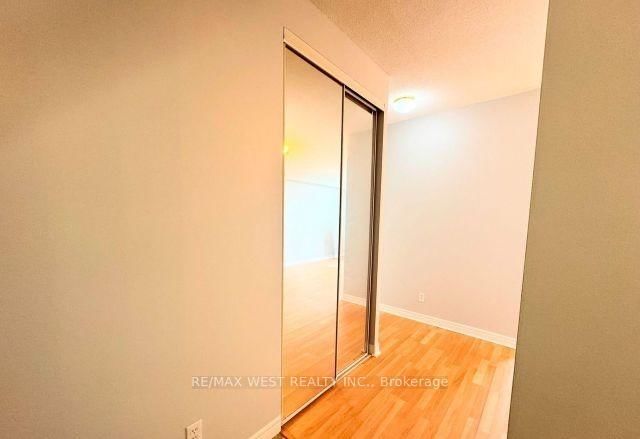 PH7 - 1700 Eglinton Avenue