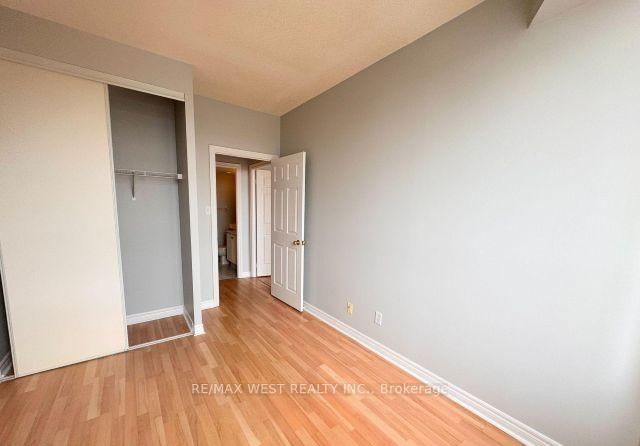 1700 Eglinton Avenue • #PH7 • Toronto, ON photo 21