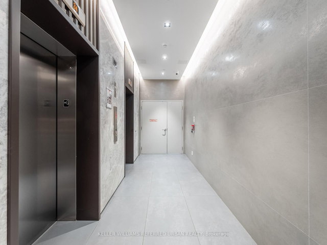 1302 - 215 Queen Street W