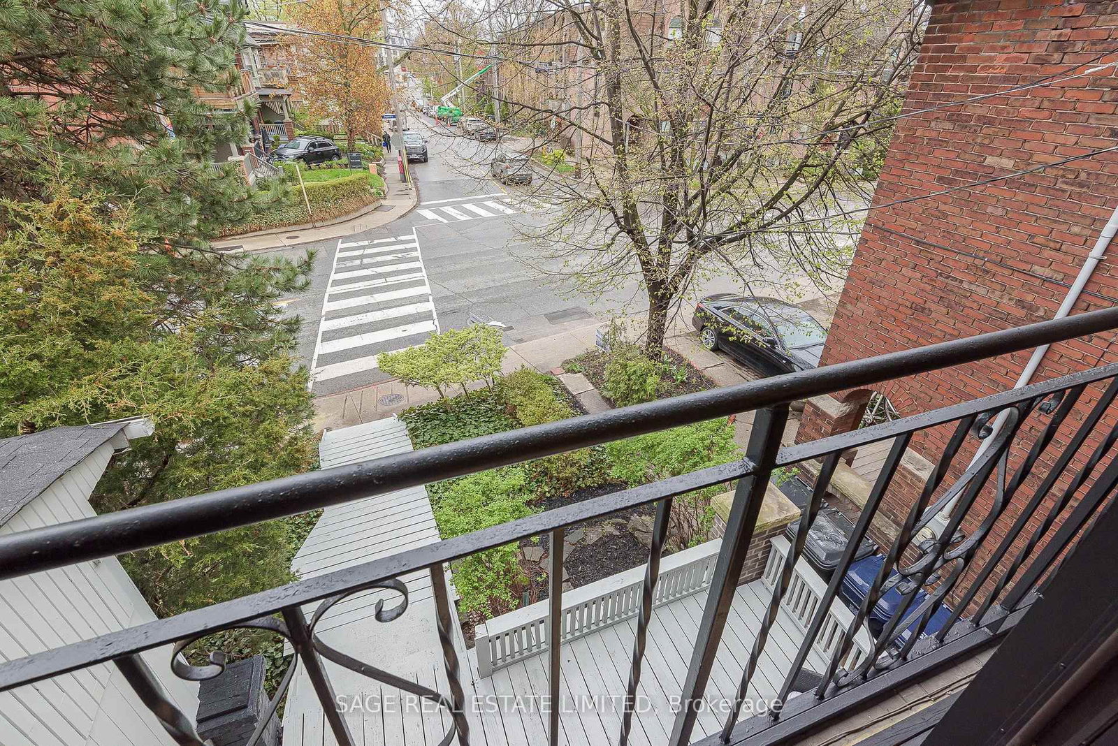 86 Dupont Street • Toronto, ON photo 17