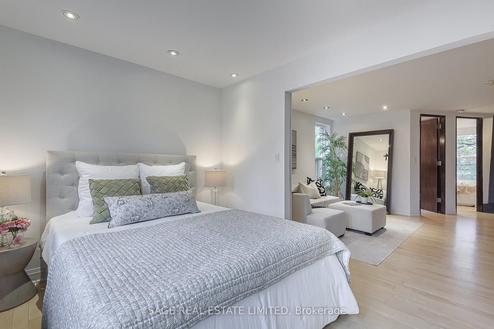 86 Dupont Street • Toronto, ON photo 18