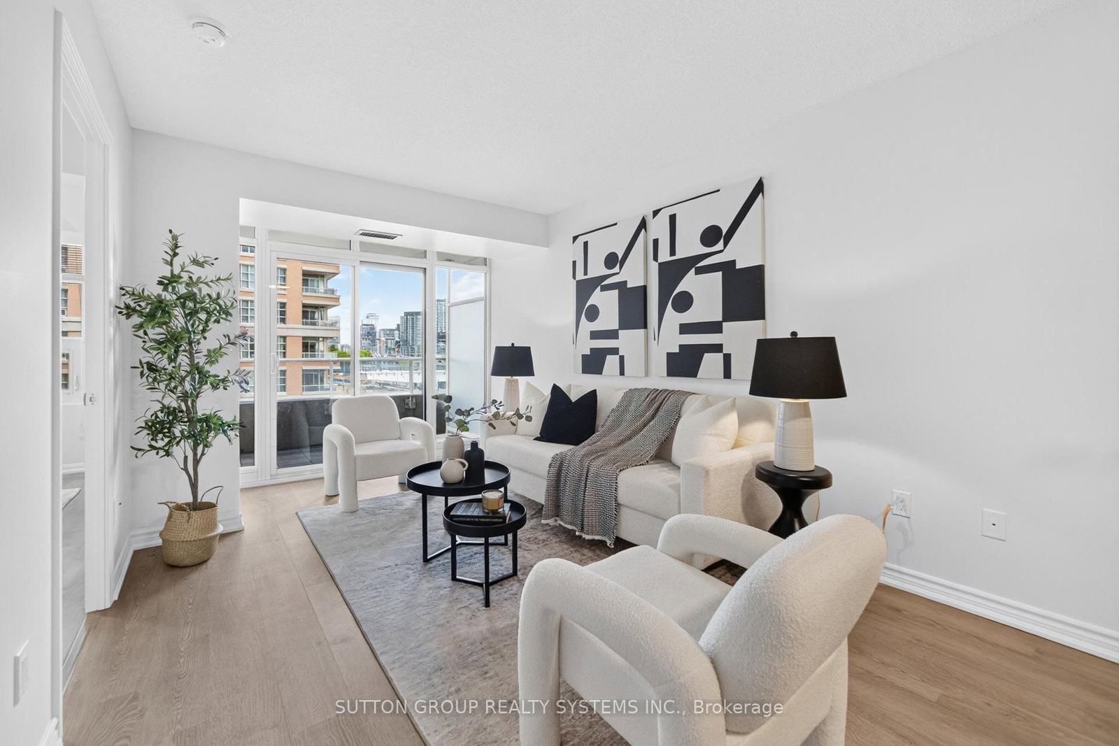 85 East Liberty Street • #607 • Toronto, ON photo 16
