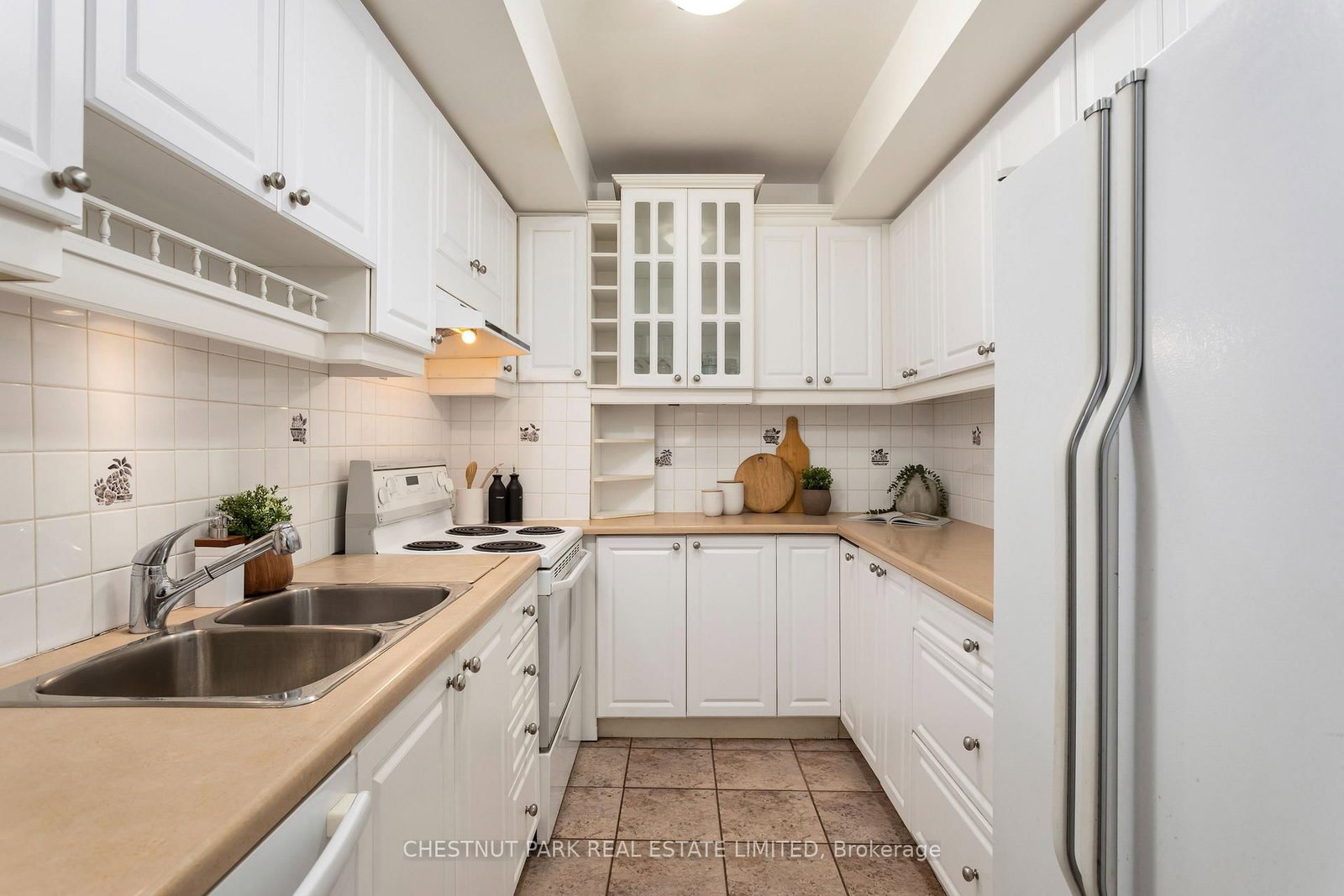 21 Dale Avenue • #502 • Toronto, ON photo 12