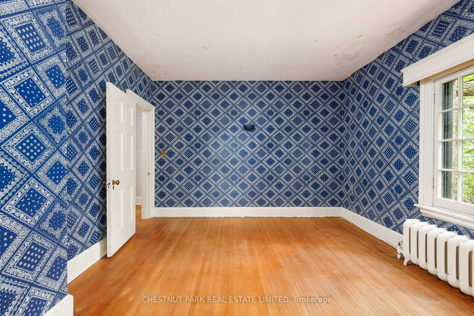 24 Castle Frank Crescent • Toronto, ON photo 26