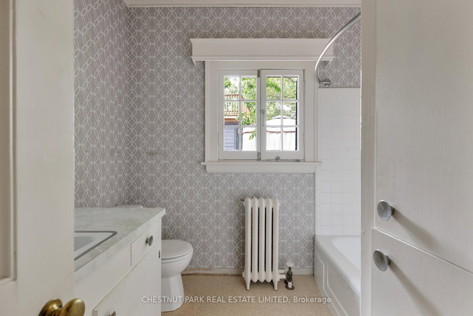 24 Castle Frank Crescent • Toronto, ON photo 29