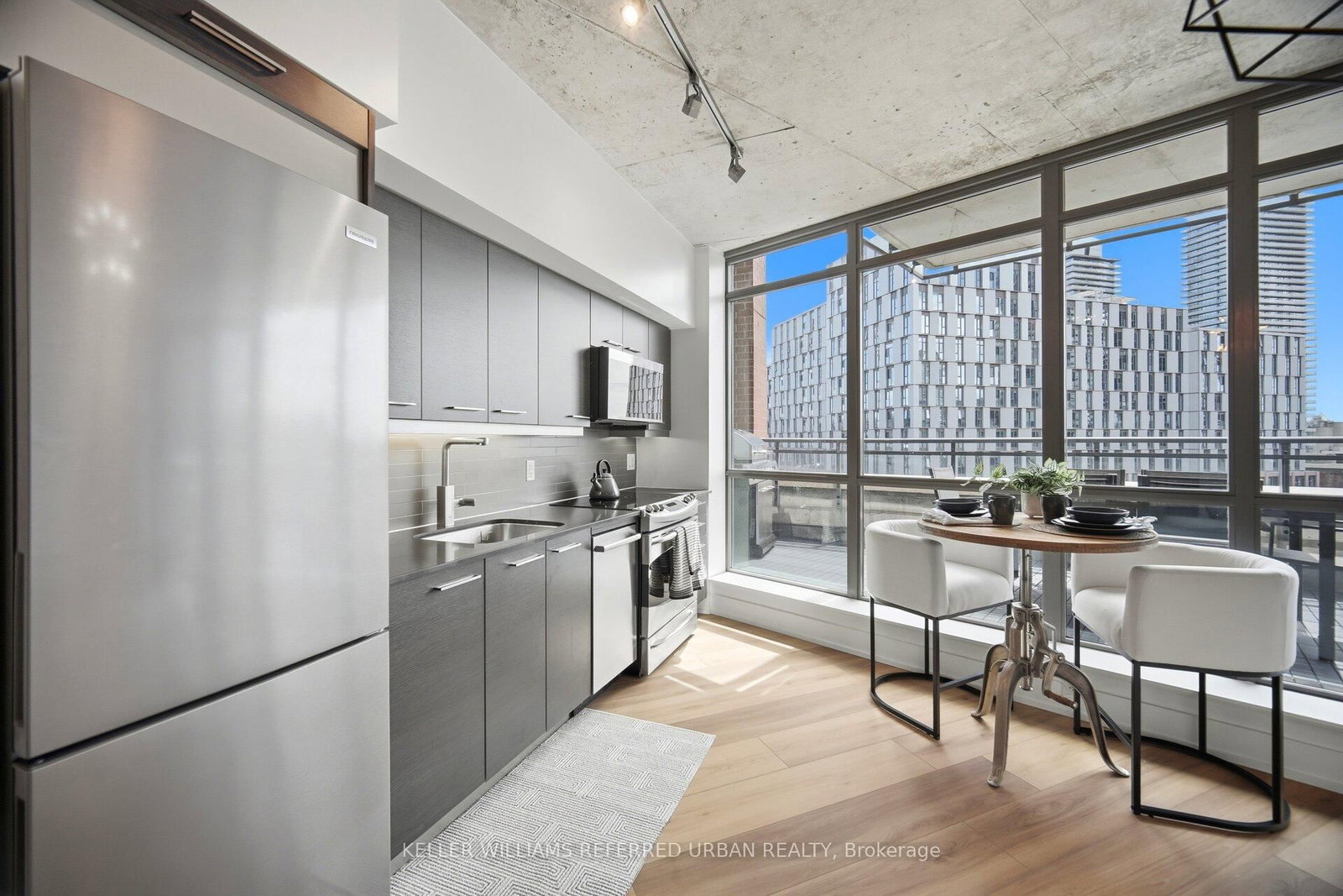 90 Trinity Street • #607 • Toronto, ON photo 8