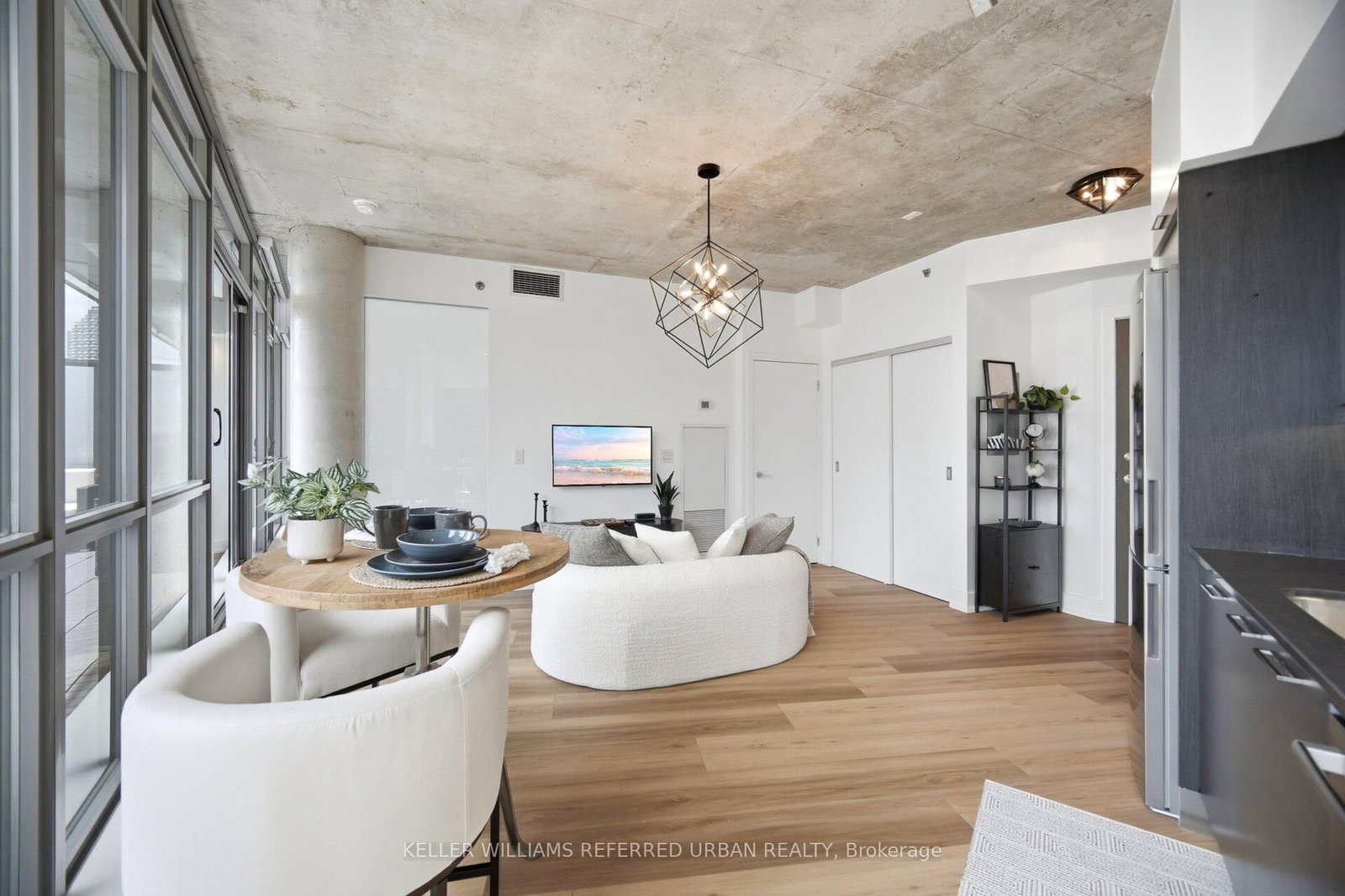 90 Trinity Street • #607 • Toronto, ON photo 9