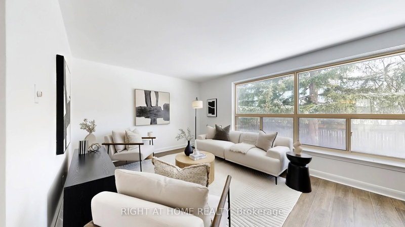 33 Sanderling Place