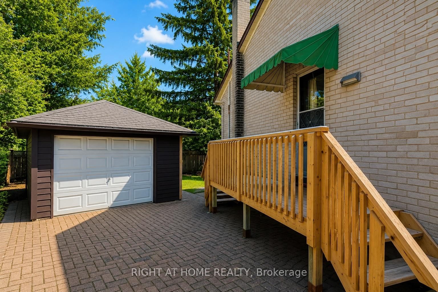 33 Sanderling Place • Toronto, ON photo 43