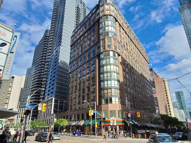 1805 - 7 Carlton Street
