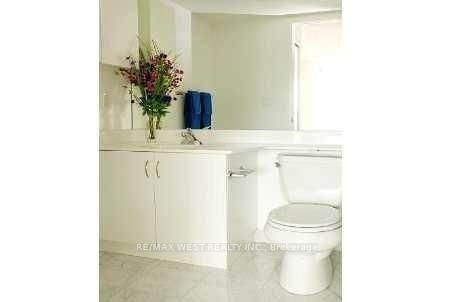 215 Fort York Boulevard • #508 • Toronto, ON photo 13