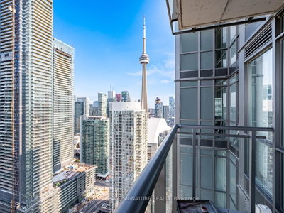 11 Brunel Court • #5005 • Toronto, ON
