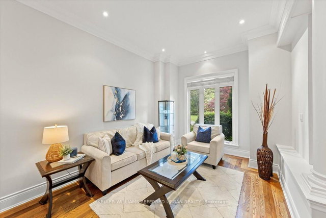 6 Wentworth Avenue
