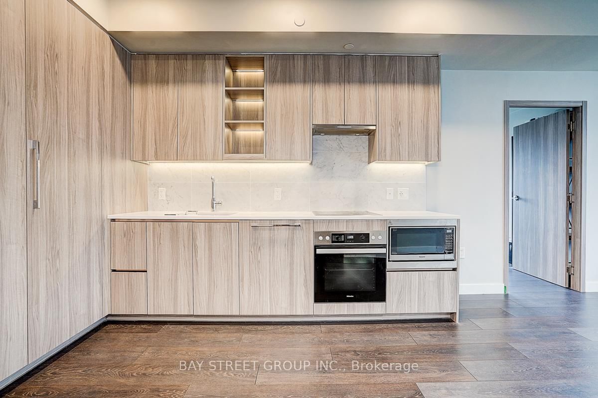 95 Mcmahon Drive • #2512 • Toronto, ON photo 20