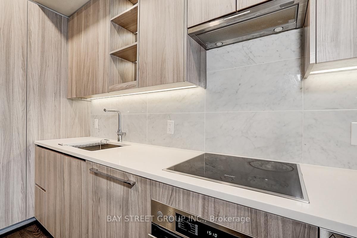 95 Mcmahon Drive • #2512 • Toronto, ON photo 42