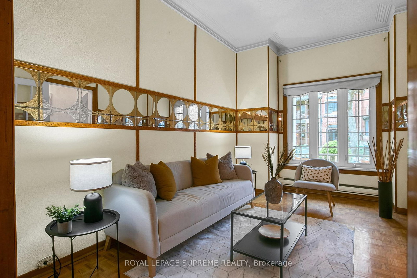 163 Beaconsfield Avenue • Toronto, ON photo 9