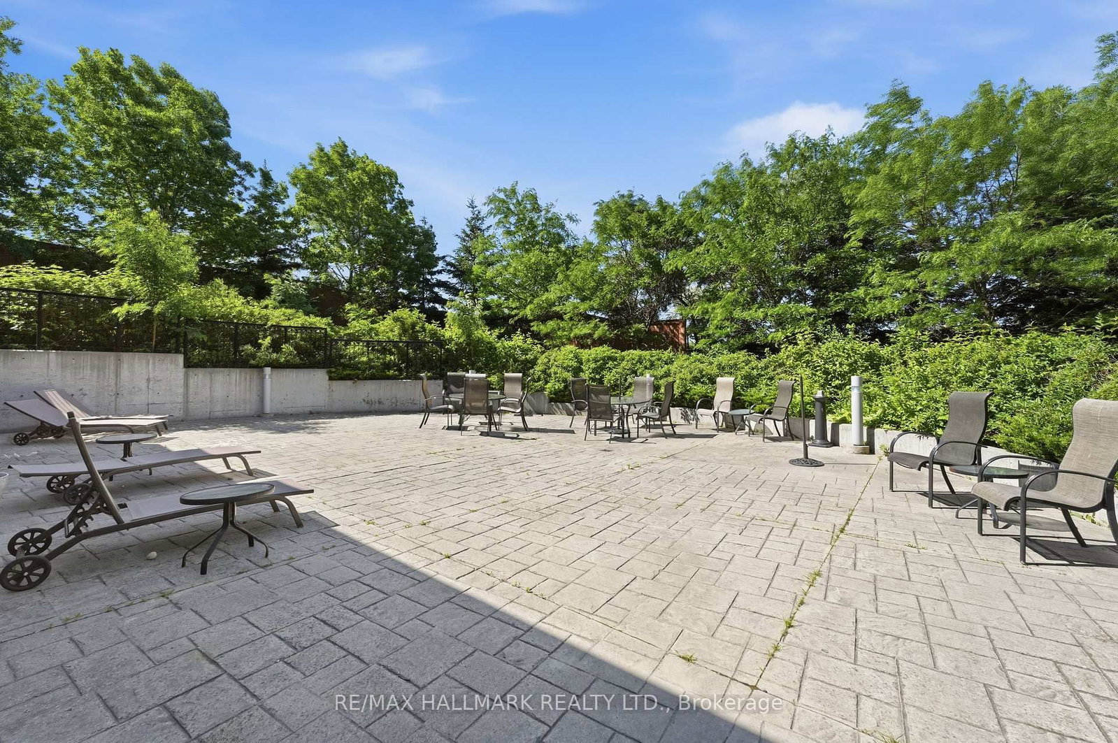 120 Dallimore Circle • #417 • Toronto, ON photo 32