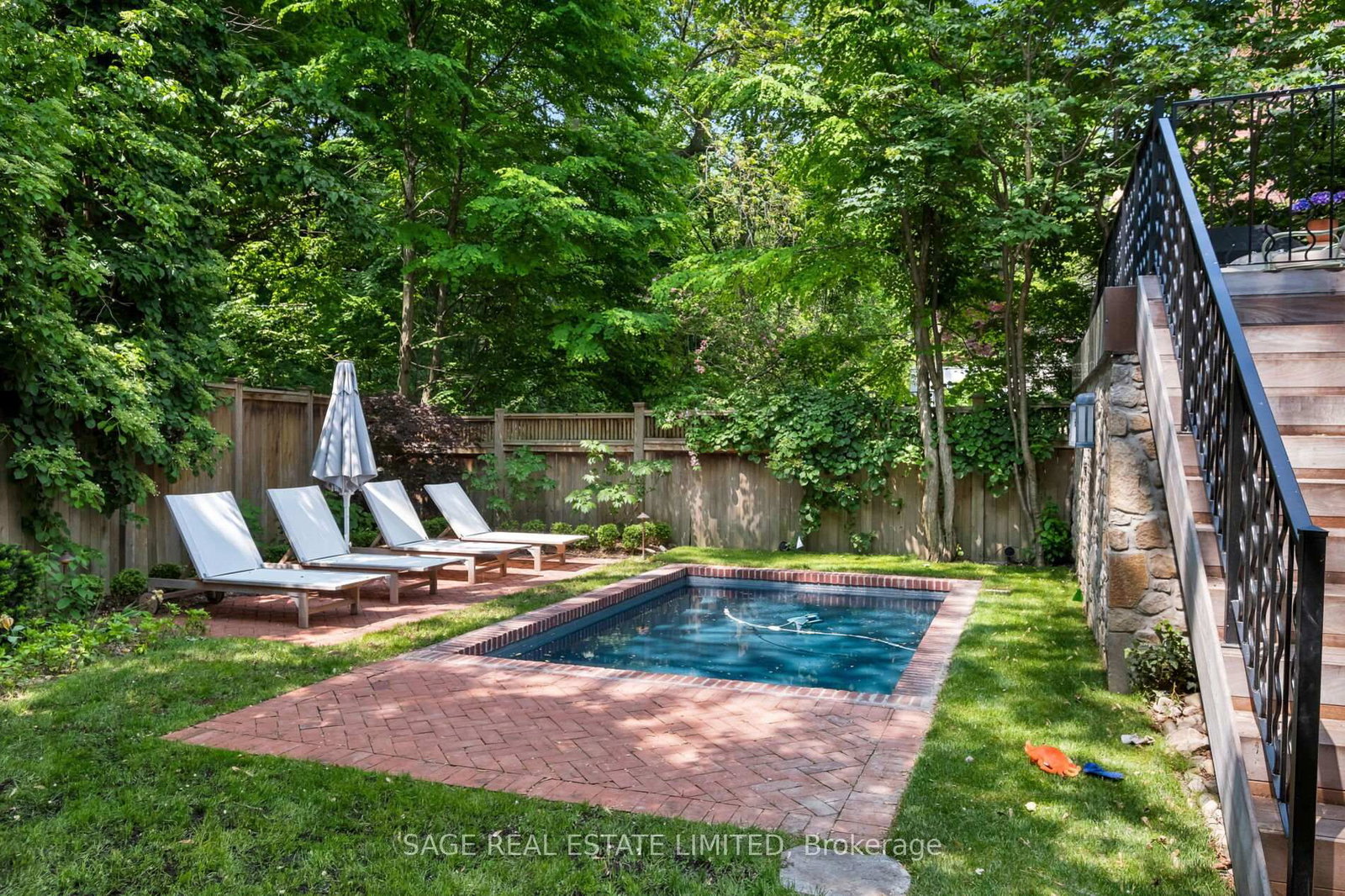 104 Park Road • Toronto, ON photo 21