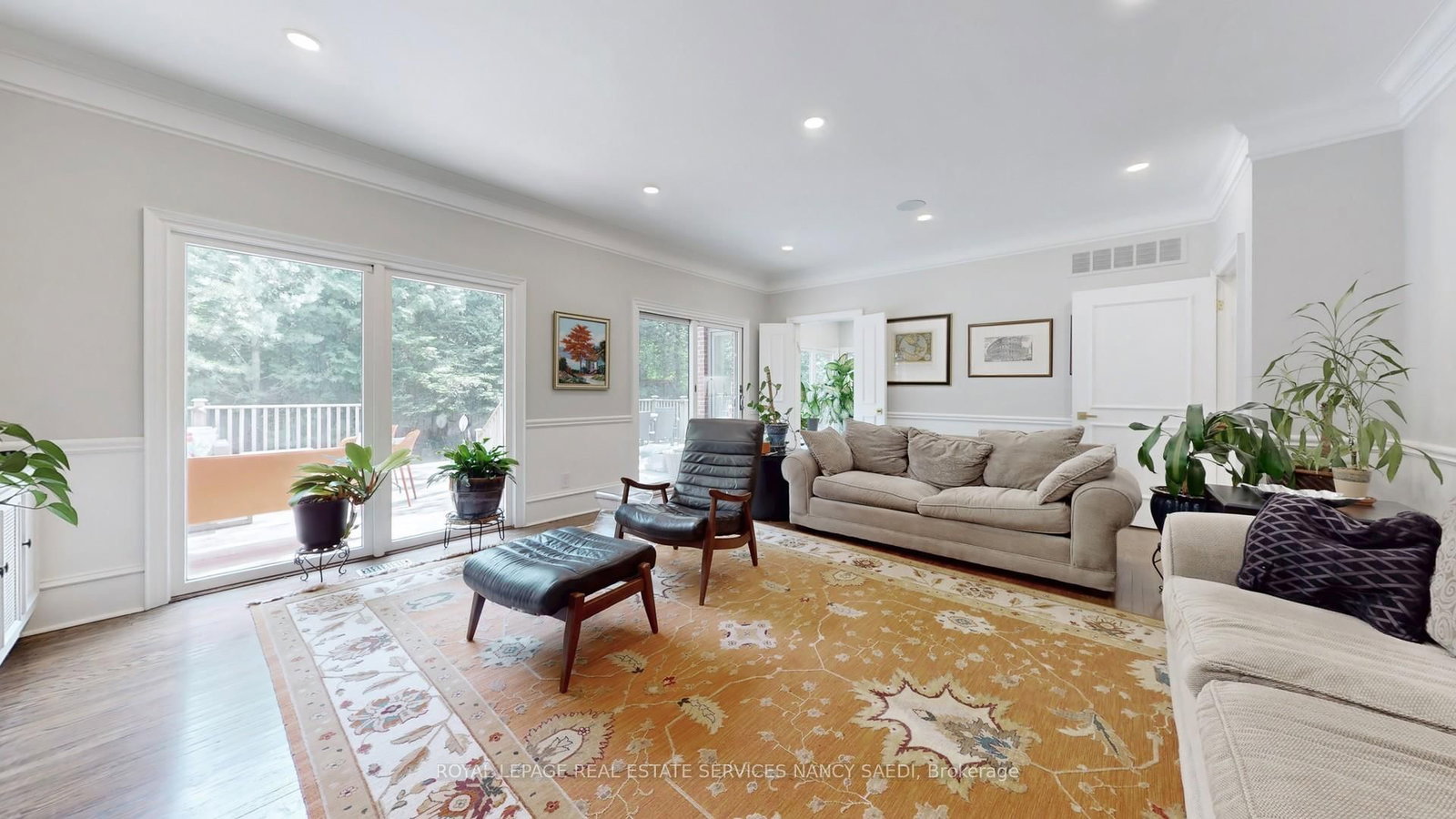 21 Forest Heights Boulevard • Toronto, ON photo 20
