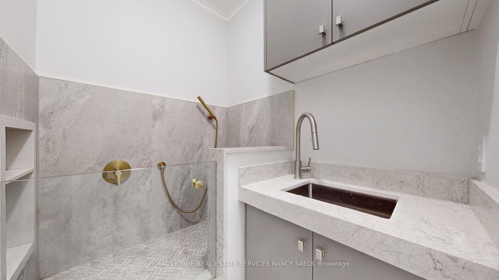 21 Forest Heights Boulevard • Toronto, ON photo 26