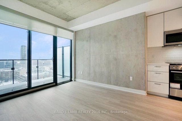 1803 - 284 King Street E