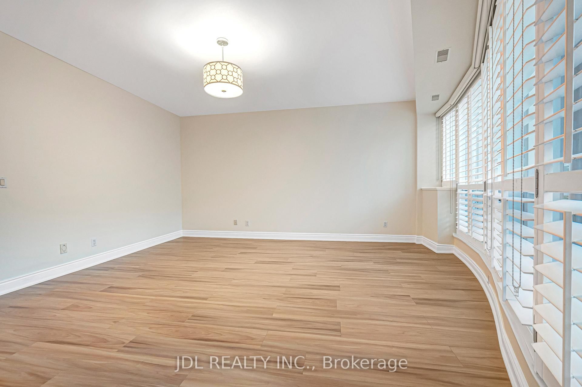 761 Bay Street, Unit TH07