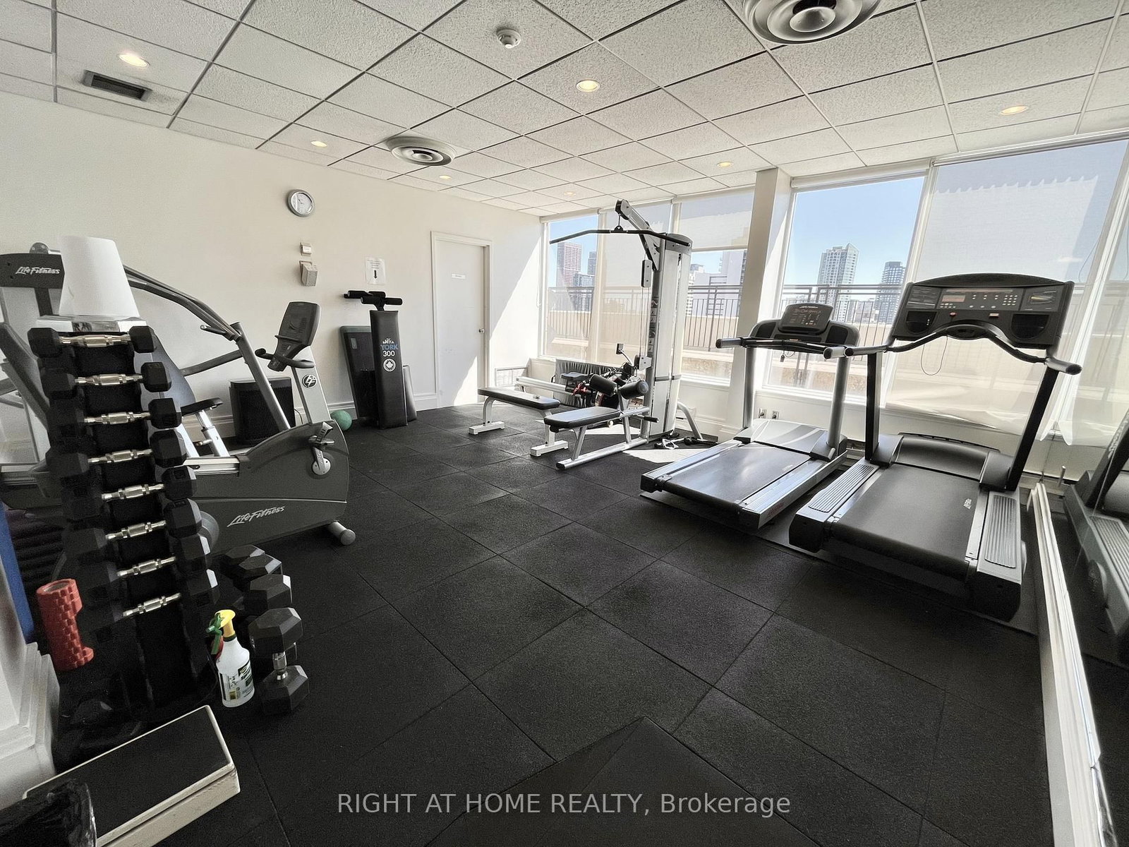 25 W Maitland Street • #1001 • Toronto, ON photo 21