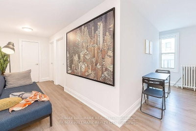 Semi-Detached House leased at 1-595 St Clair Avenue, Toronto, Ontario, M6C 1A3 - Wychwood - MLS: C13482060