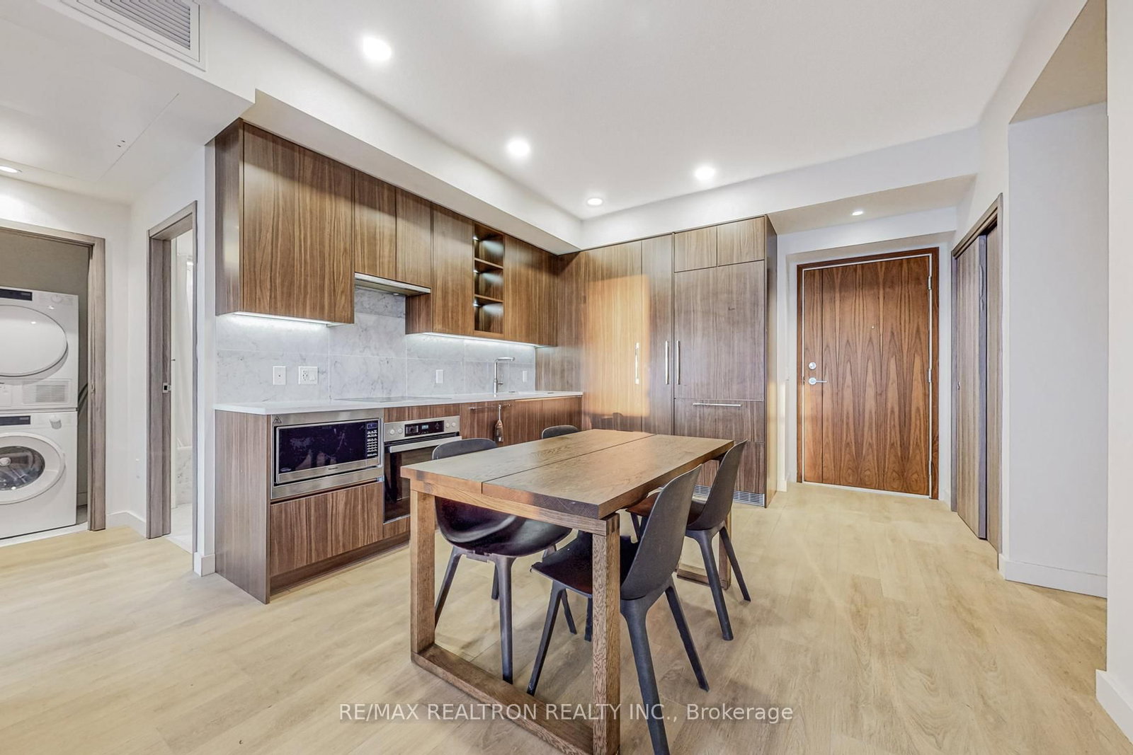 85 Mcmahon Drive • #3106 • Toronto, ON photo 11