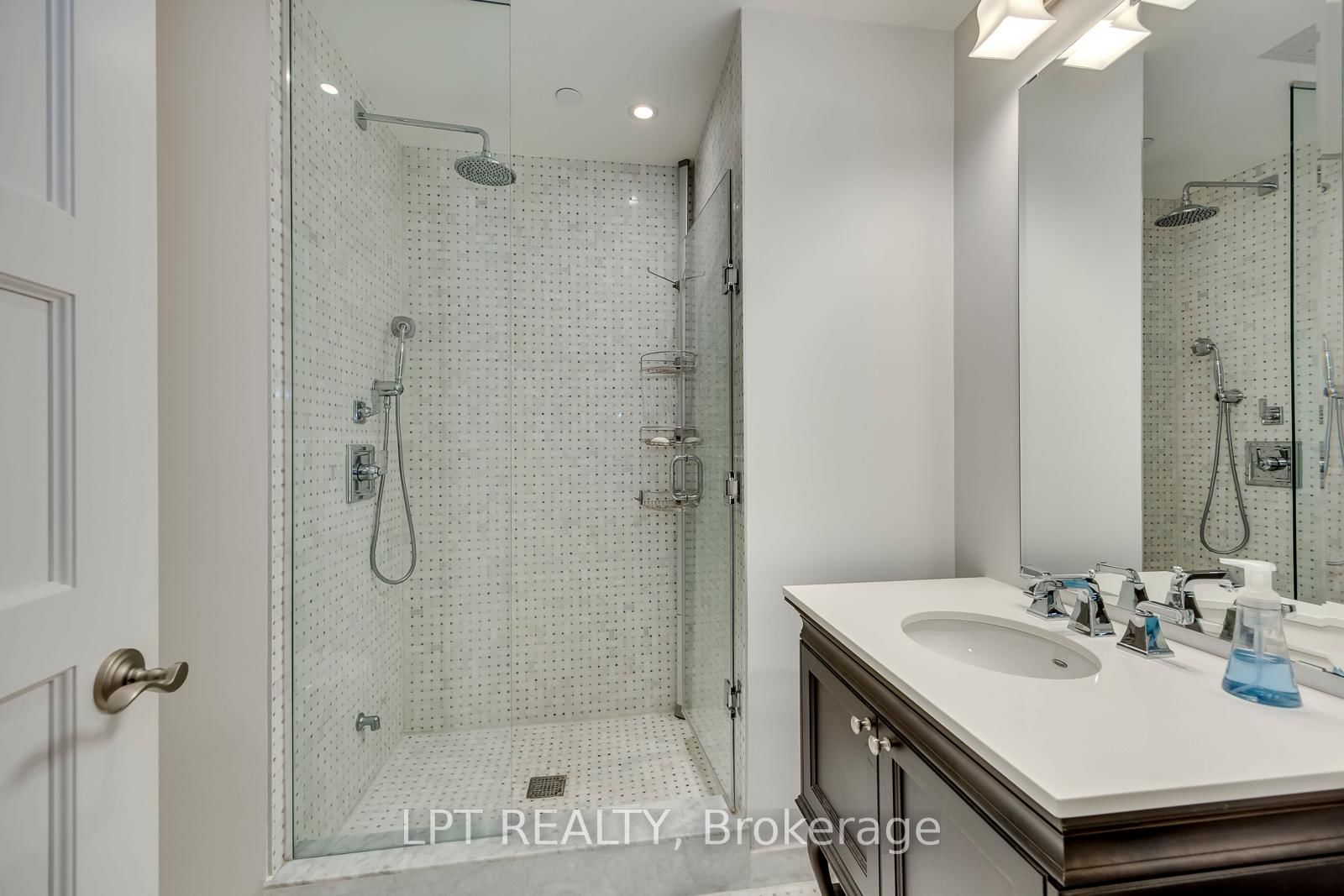 22 Leader Lane • #533 • Toronto, ON photo 42