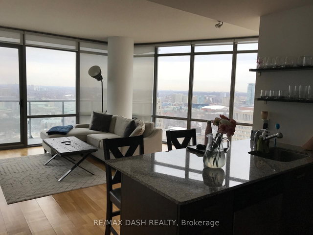 2603 - 832 Bay Street
