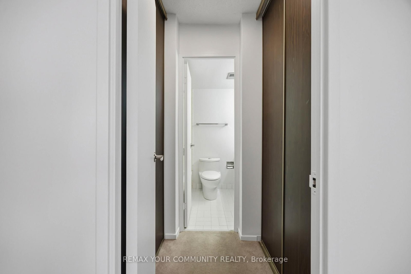 150 Neptune Drive • #801 • Toronto, ON photo 17