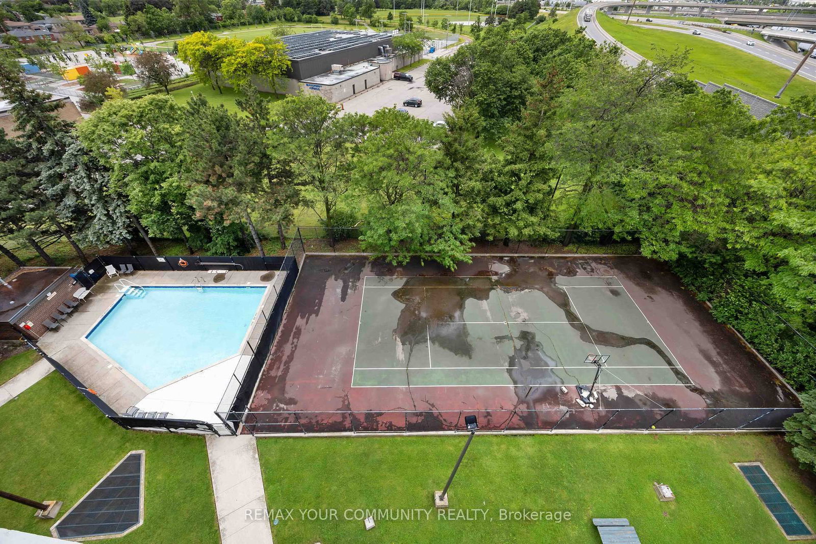 150 Neptune Drive • #801 • Toronto, ON photo 30